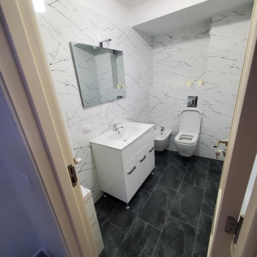 Luxury Apartament Bacovia Μπακάου Εξωτερικό φωτογραφία
