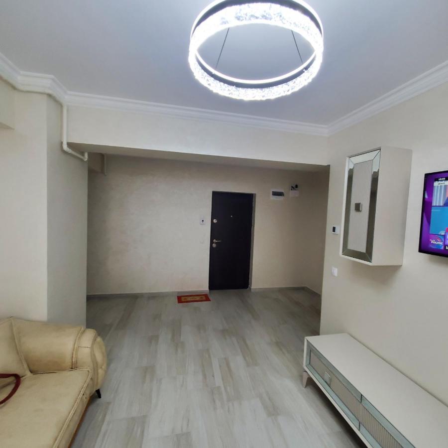 Luxury Apartament Bacovia Μπακάου Εξωτερικό φωτογραφία