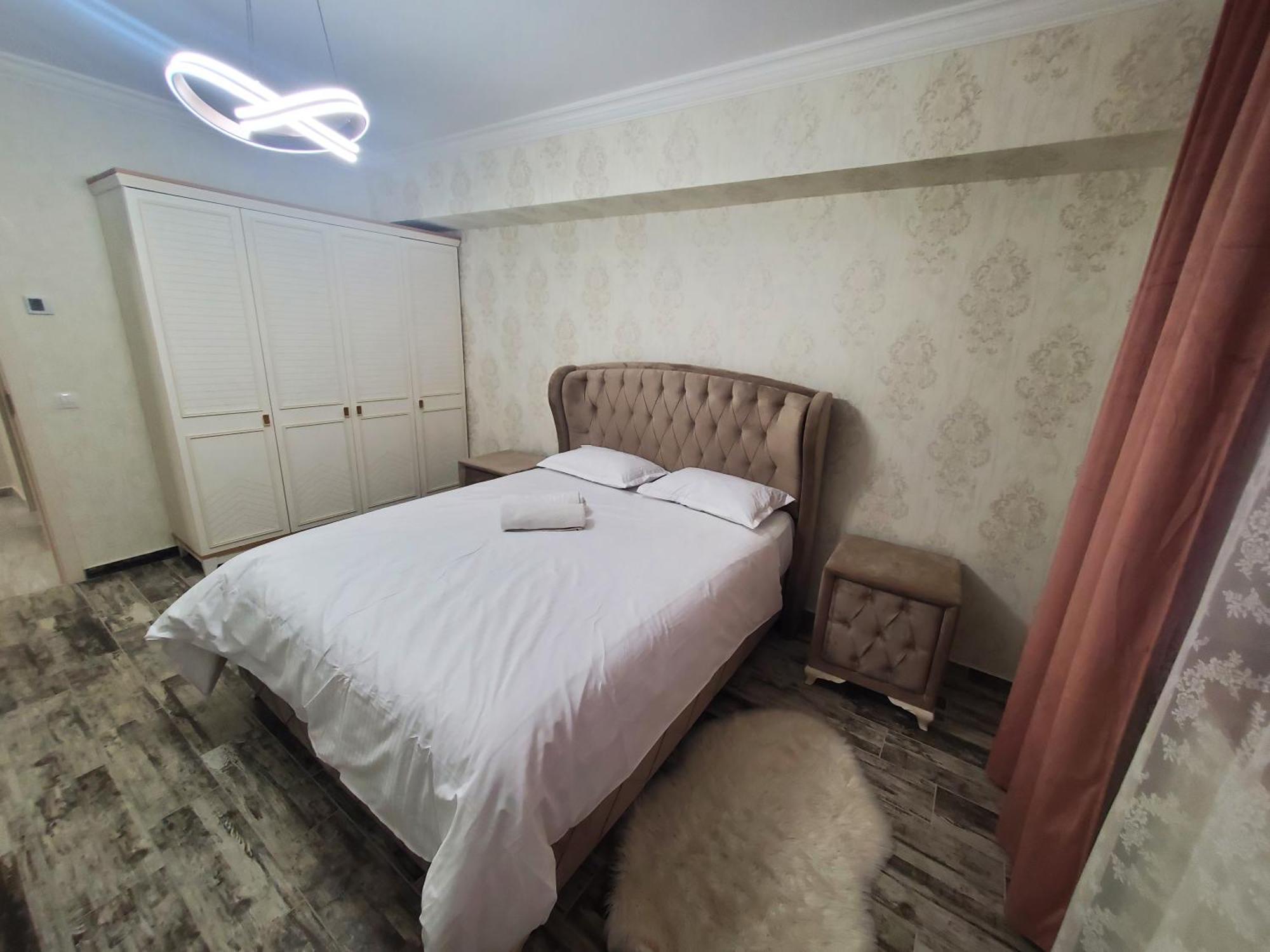 Luxury Apartament Bacovia Μπακάου Εξωτερικό φωτογραφία