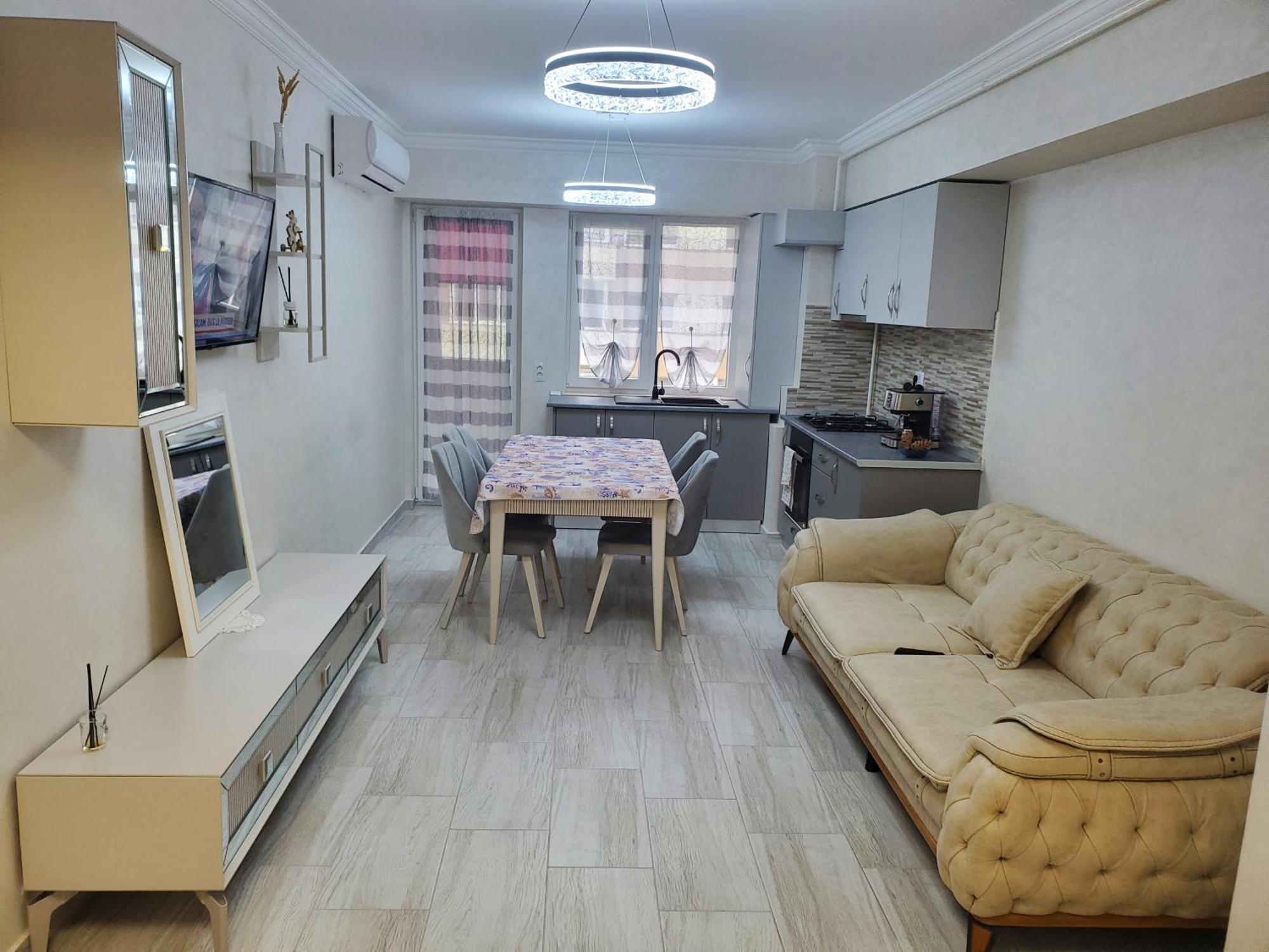 Luxury Apartament Bacovia Μπακάου Εξωτερικό φωτογραφία